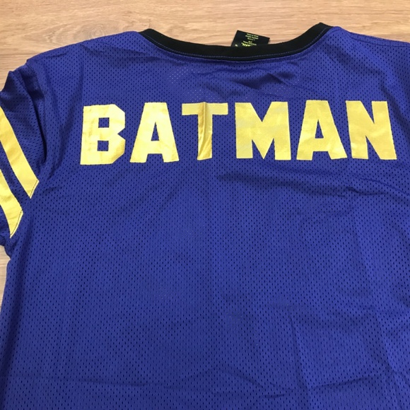 Batman women jersey size large - Picture 7 of 8